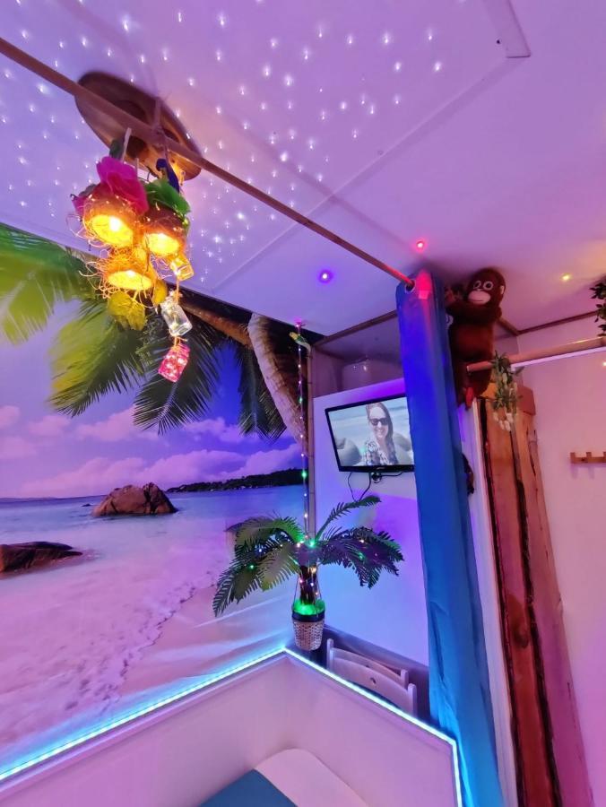 Wonder Room Paraiso Magico Habitacion Nerja Exterior foto
