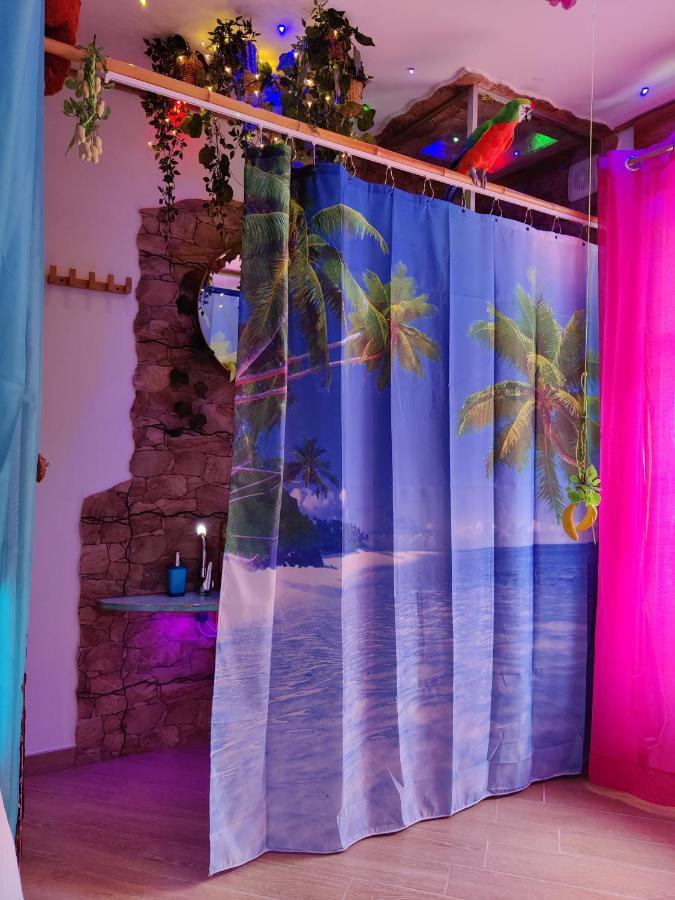 Wonder Room Paraiso Magico Habitacion Nerja Exterior foto